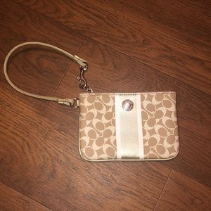TAN COACH WRISTLET